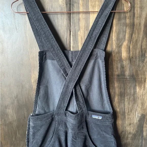 Patagonia Stand Up Cropped Corduroy Overalls – Women’s – NWT - Picture 15 of 15